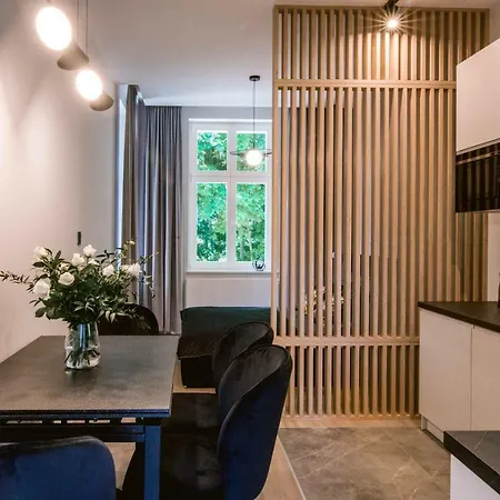 아파트 Rent Mariana Mokwy 20/3 Apartament 1